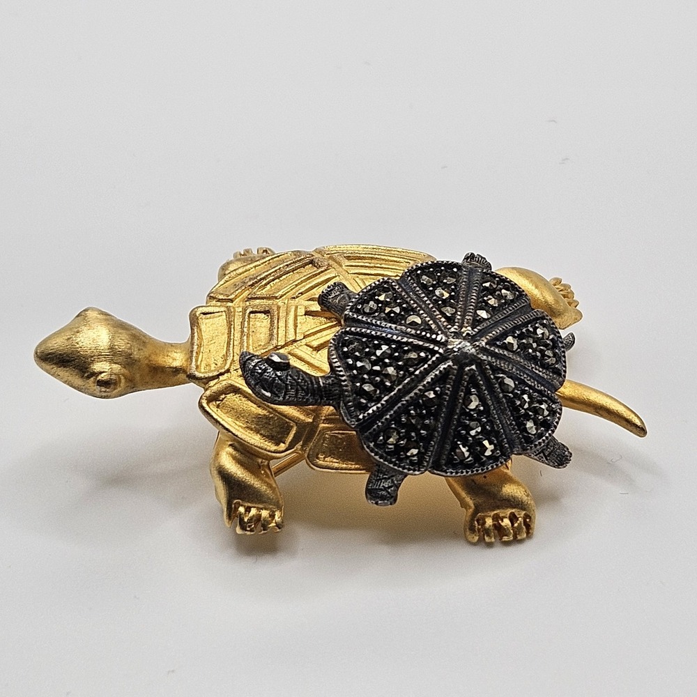 Sterling Silver Judith Jack Brooch 2 Tone Turtle Marcasite Vintage